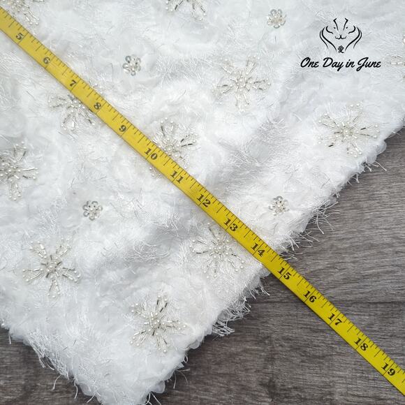 Prettylittlethings Embroidered Eyelash Mini Skirt Size 8 - Picture 4 of 5